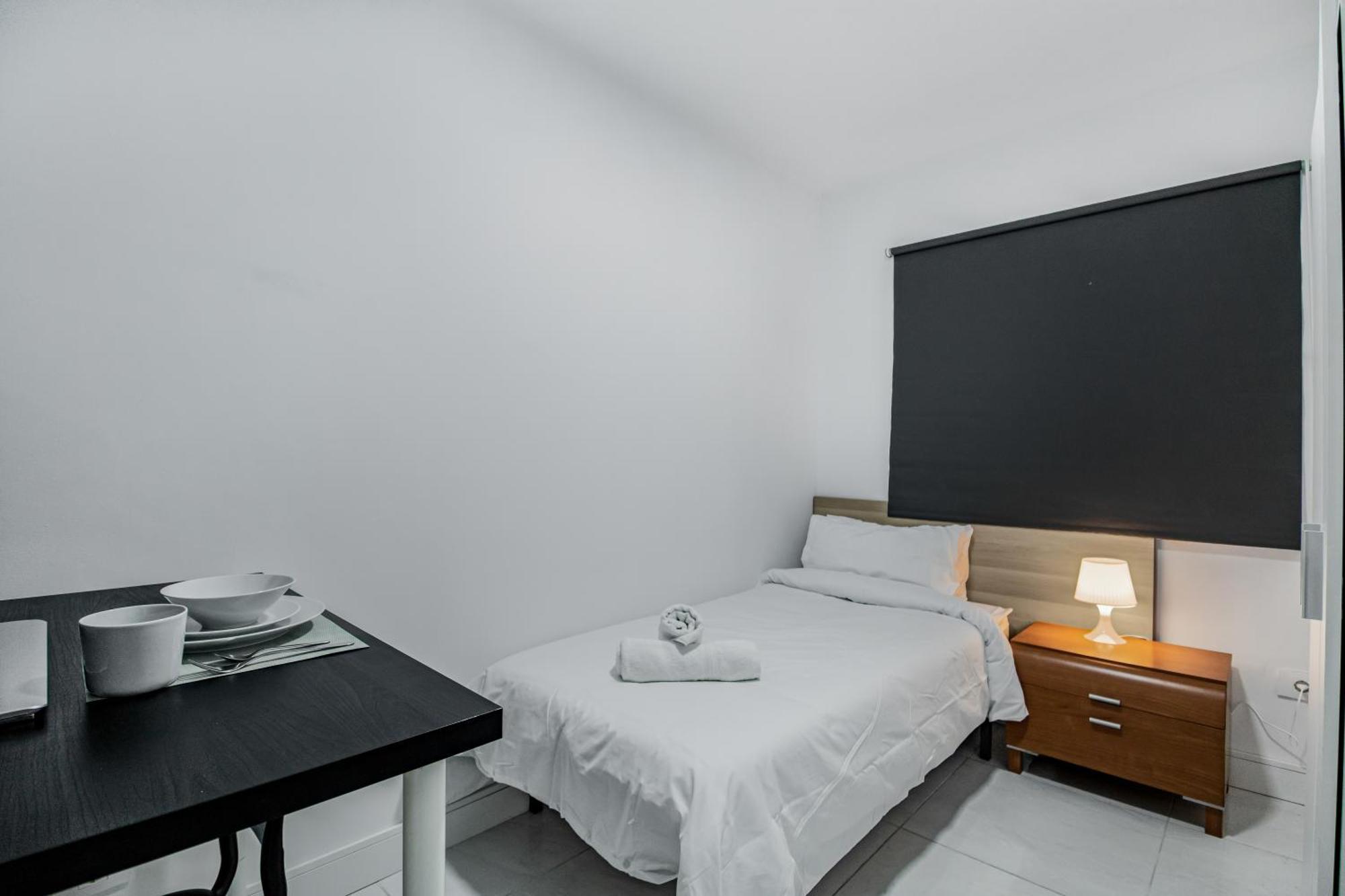 Las Palmas Comfort Rooms Ngoại thất bức ảnh