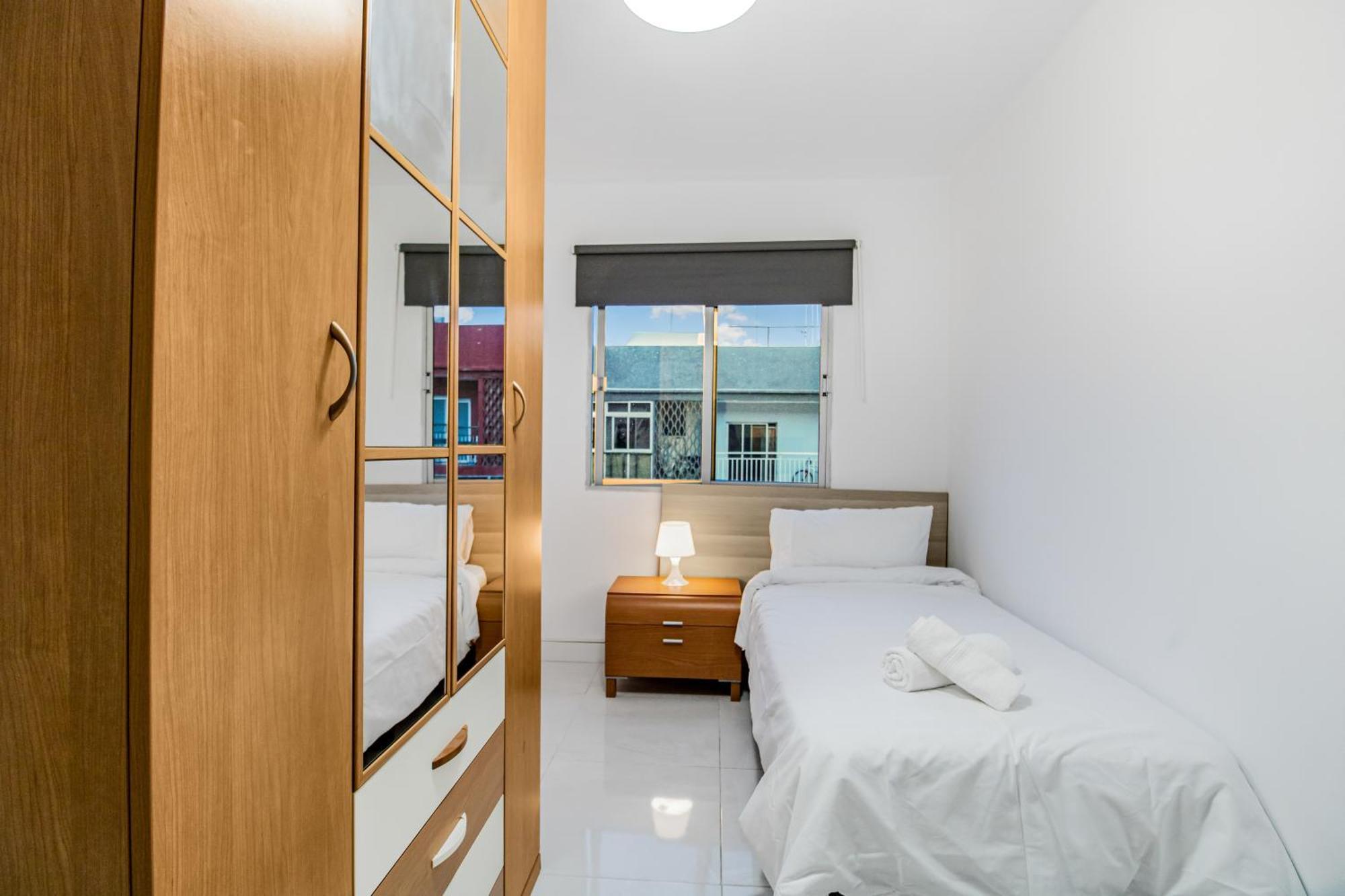 Las Palmas Comfort Rooms Ngoại thất bức ảnh